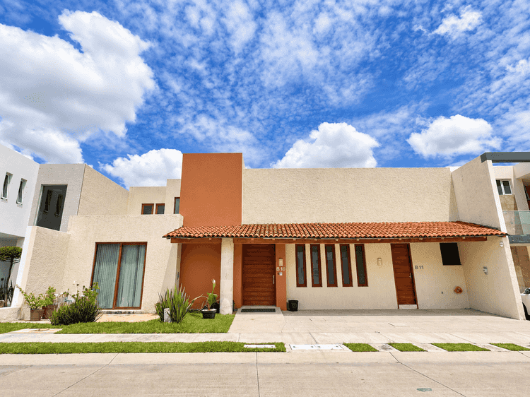 casa en venta avenida economos arcos de guadalupe zapopan jalisco pNjks6U